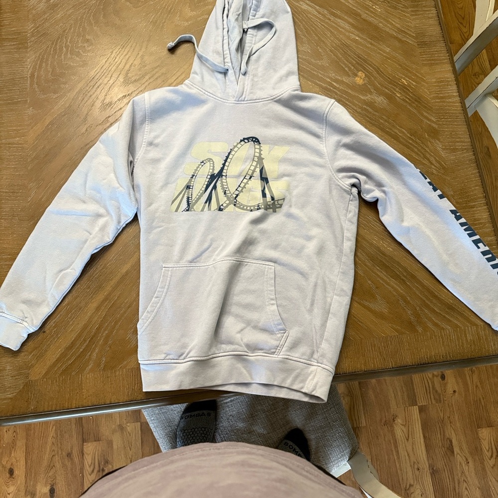 Stylish Gray Hoodie with Graphic Design